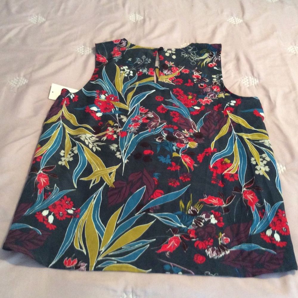 Navy Luxe Garden Tanktop
